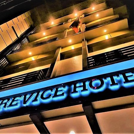 Crevice Hotel Davao City Exteriör bild